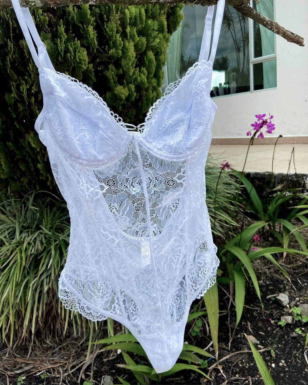 Body Lara : Un equilibrio perfecto entre delicadeza y estilo